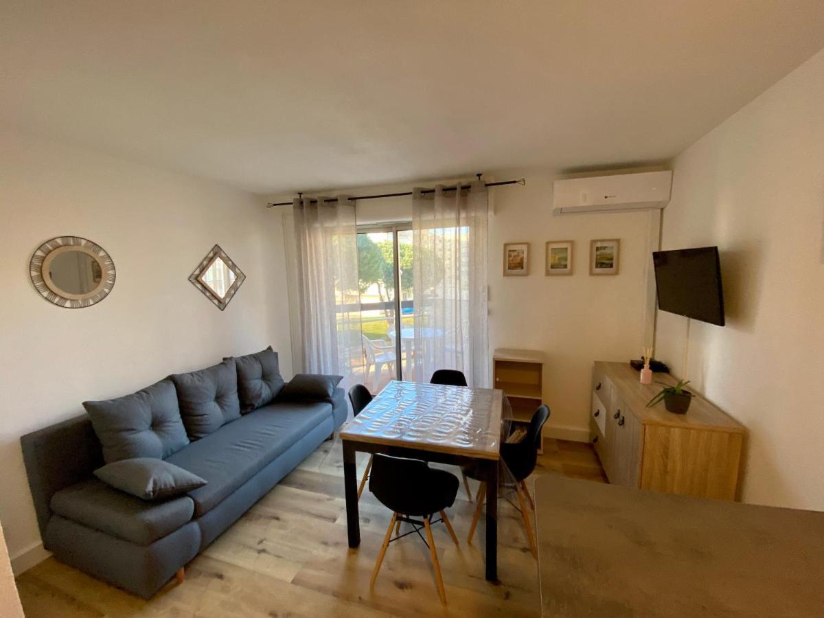 Studio En Bord De Marina Кане Экстерьер фото